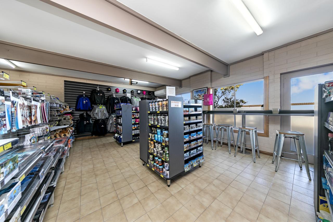 Отель Nullarbor Roadhouse Экстерьер фото